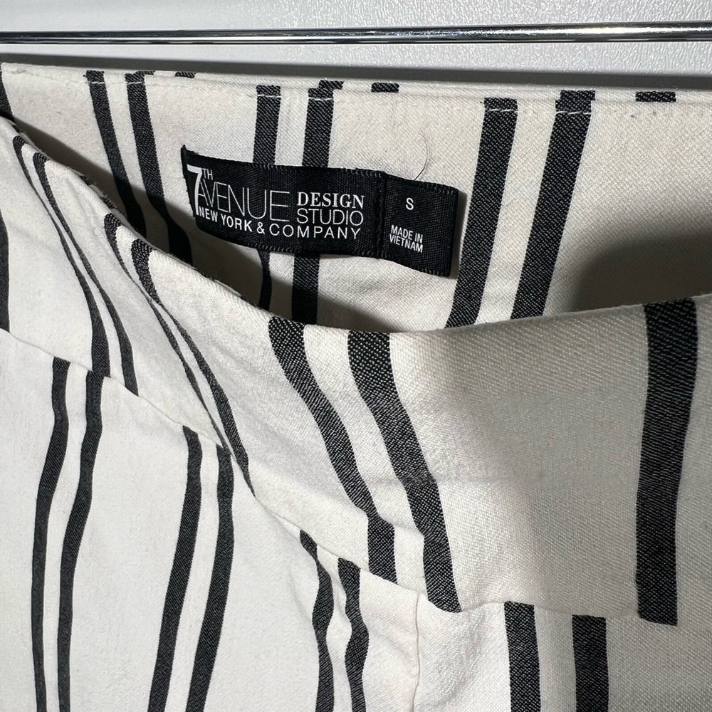 New York & Co. 7th Ave Striped Ankle Workwear/Office Pants Sz Small - Picture 11 of 11